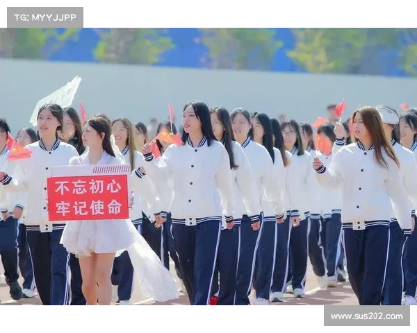 青春飞扬田径赛场，全国高校健儿同台竞技展风采